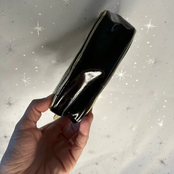 Fendi Black and Gold Women's Bag - Picture 3 of 3